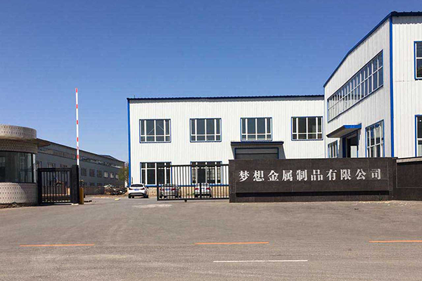厂房大门